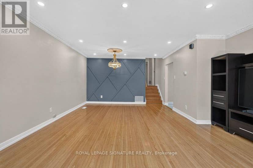 16 Earswick Drive — photo 8 of 40