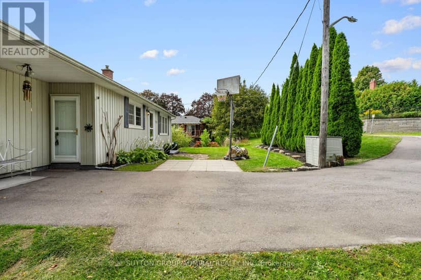 788 Allan Avenue, Newmarket, photo 4