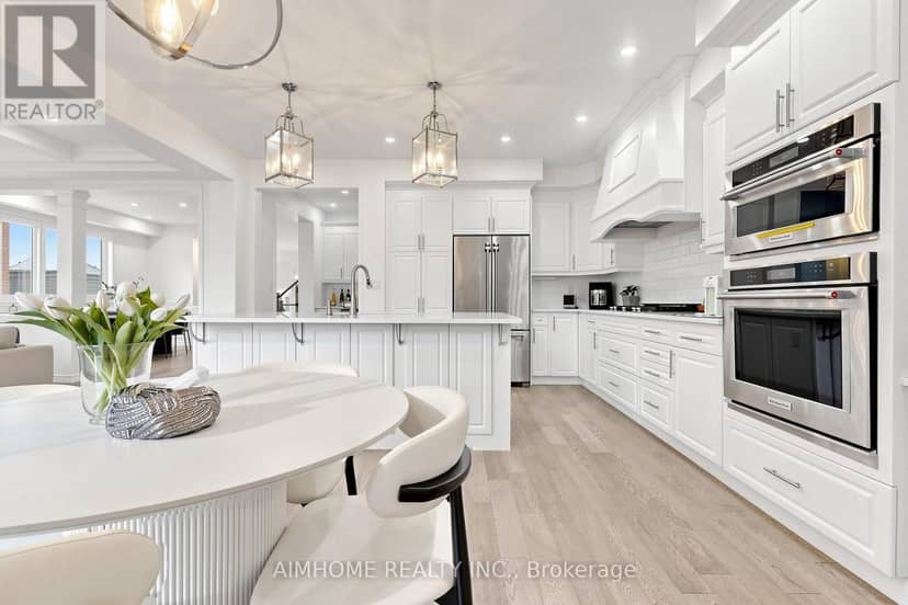 48 Pierre Berton Boulevard — photo 10 of 40