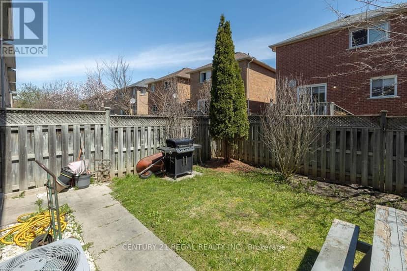 43 Waterton Crescent — photo 39 of 39