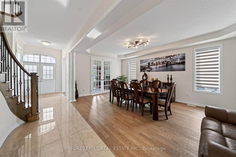 37 Rugman Crescent — photo 3 of 40