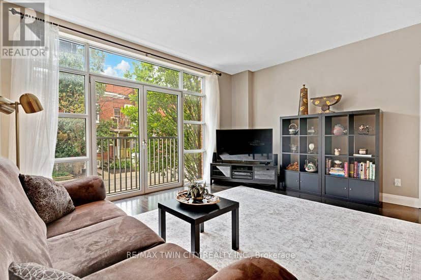 105 - 165 Duke Street E — photo 10 of 27