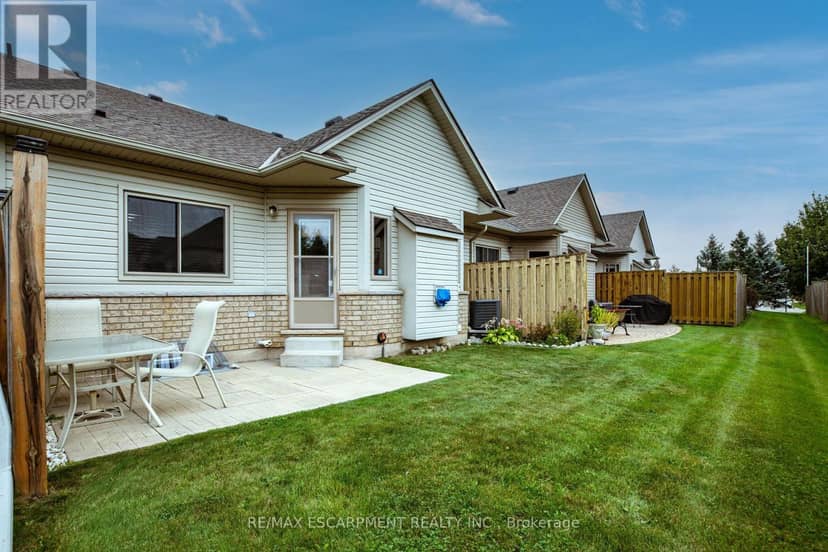 15 - 130 Southbrook Drive — photo 19 of 22