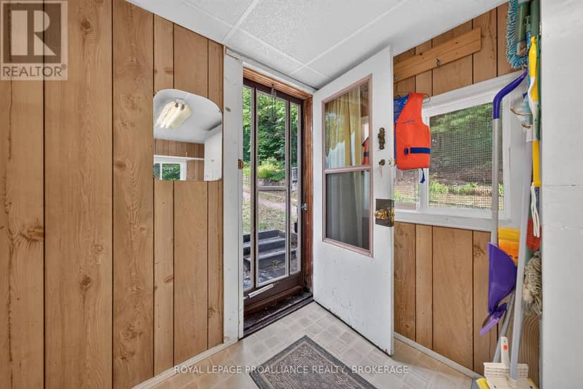 1166 Rocky Lane, Frontenac, photo 3