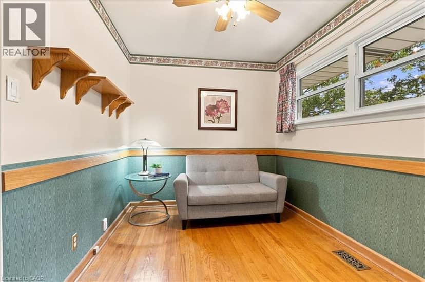 1054 UNION Street — photo 14 of 40