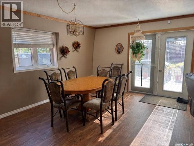 928 Lakeshore Dr. — photo 6 of 38