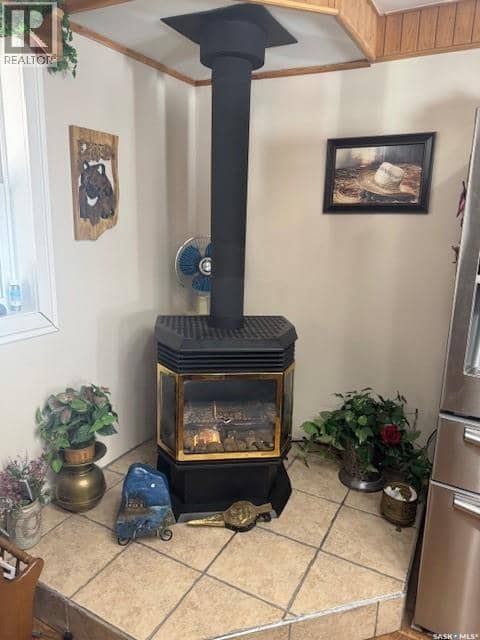 928 Lakeshore Dr. — photo 5 of 38