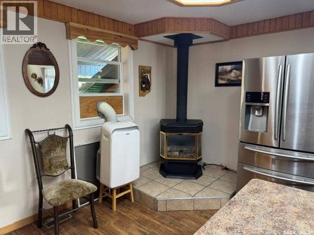 928 Lakeshore Dr. — photo 4 of 38