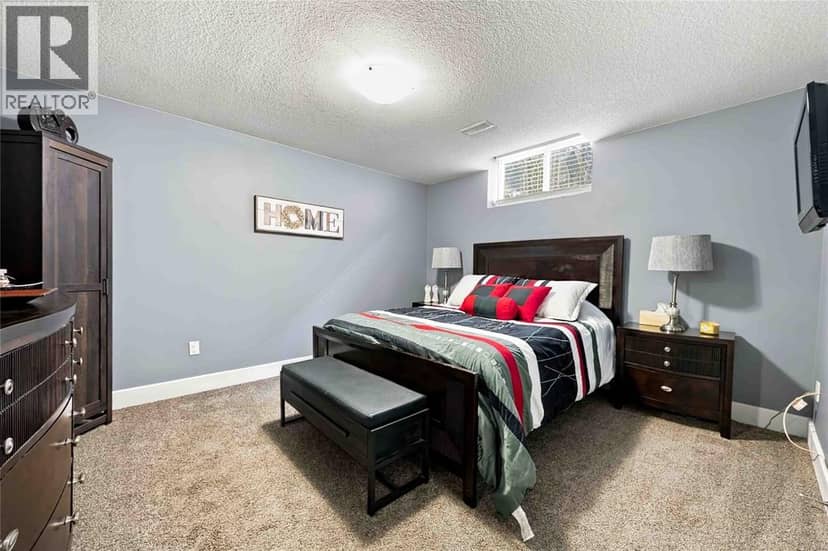 740 Remington Court — photo 31 of 40
