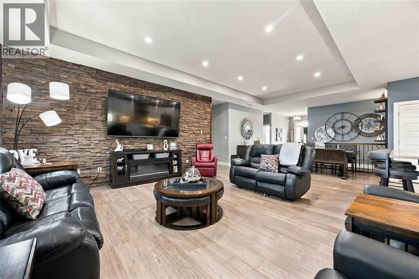 740 Remington Court — photo 10 of 40