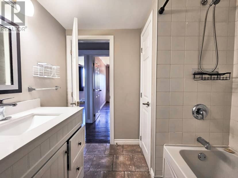 78 Thorburn Road Unit#304 — photo 13 of 18