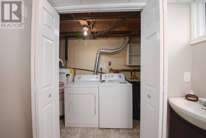 773 Clark Crescent — photo 31 of 40