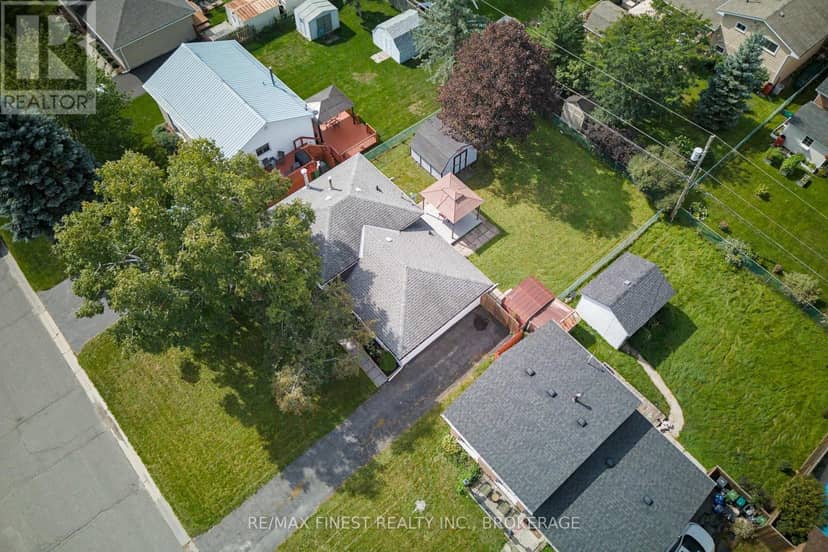 773 Clark Crescent — photo 35 of 40