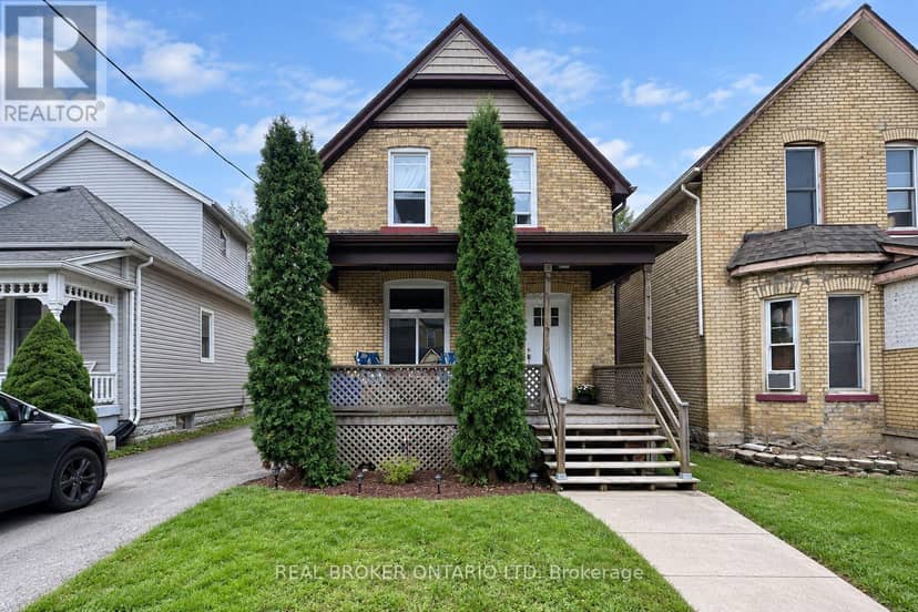 31 Myrtle Street — photo 1 of 19