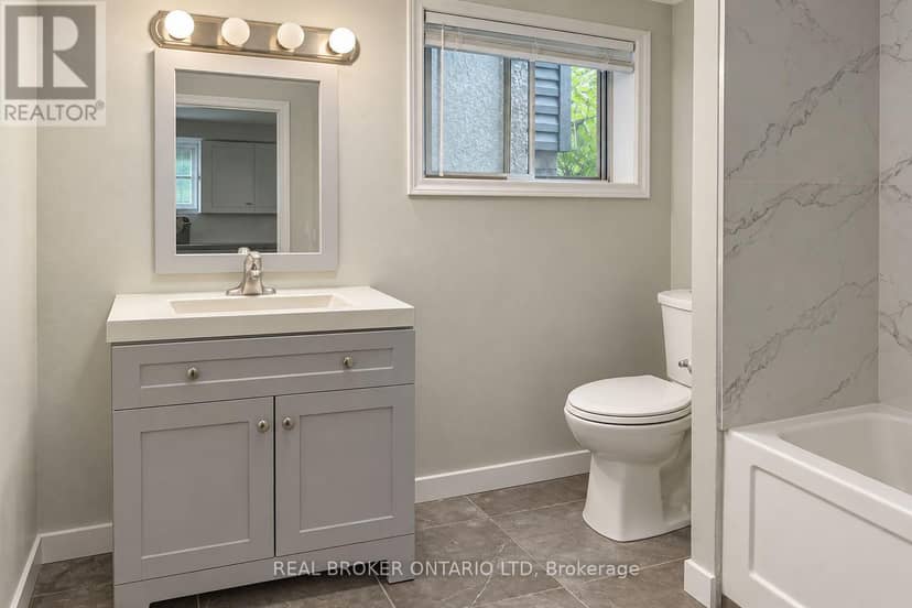 31 Myrtle Street — photo 16 of 19