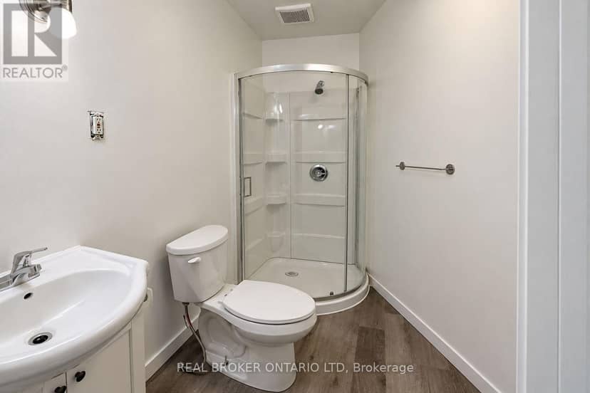 31 Myrtle Street — photo 7 of 19