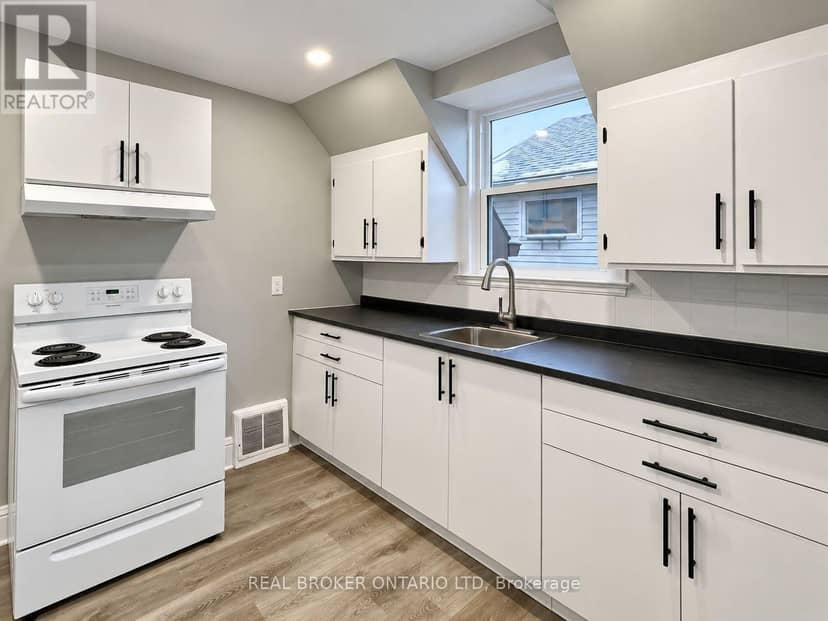 31 Myrtle Street — photo 9 of 19