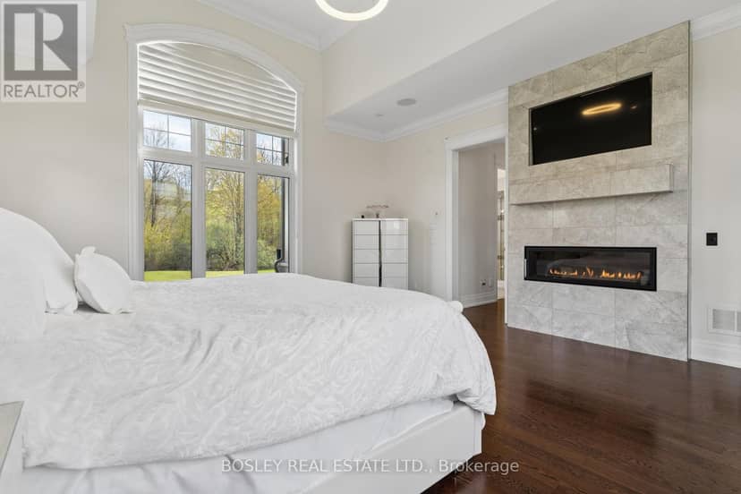 3325 Hollywood Court — photo 25 of 40