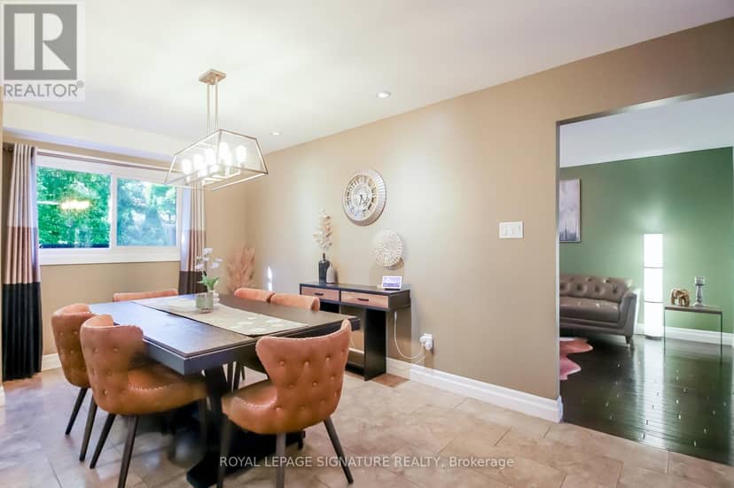 4 Upland Drive — photo 19 of 40