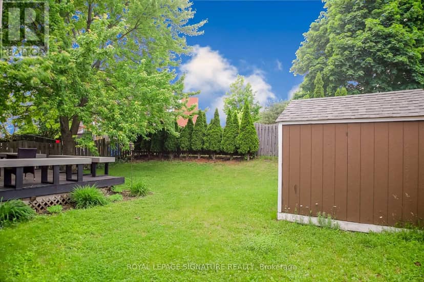 4 Upland Drive — photo 3 of 40