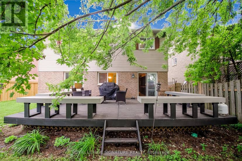 4 Upland Drive — photo 6 of 40