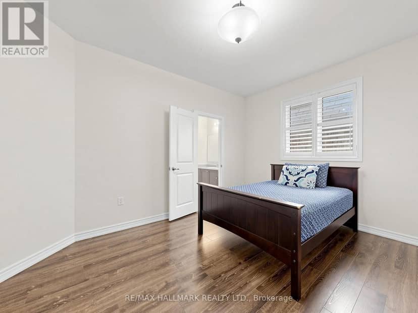 16 Mercury Avenue — photo 21 of 40