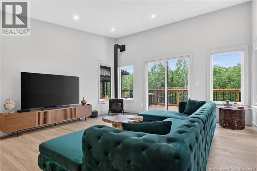 10 Orchard Avenue — photo 11 of 40