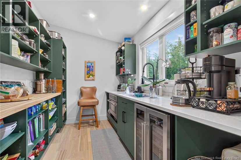 10 Orchard Avenue — photo 17 of 40