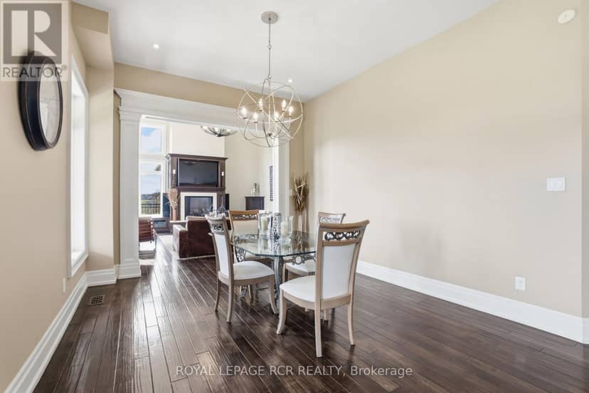 7 Proctor Avenue — photo 14 of 40