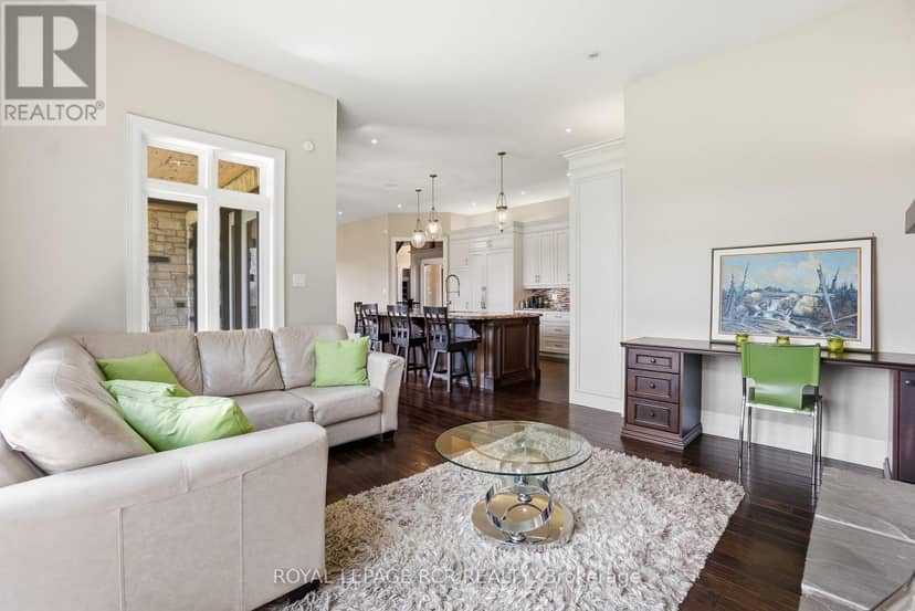 7 Proctor Avenue — photo 21 of 40