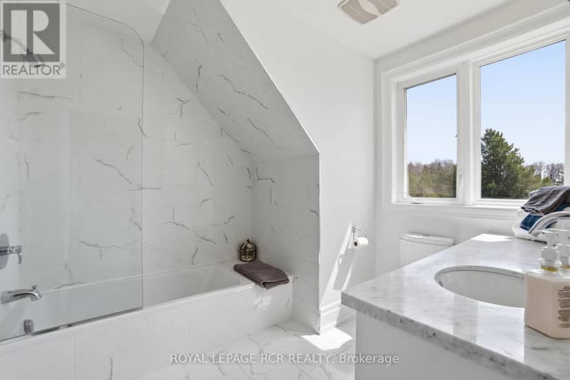 7 Proctor Avenue — photo 35 of 40