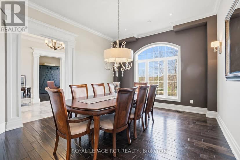 7 Proctor Avenue — photo 7 of 40
