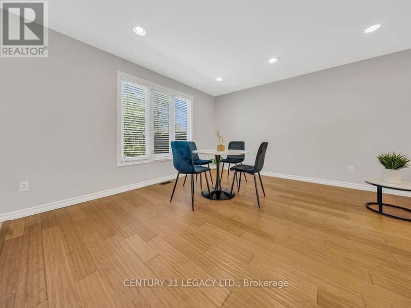 1686 Jubilee Drive — photo 10 of 36