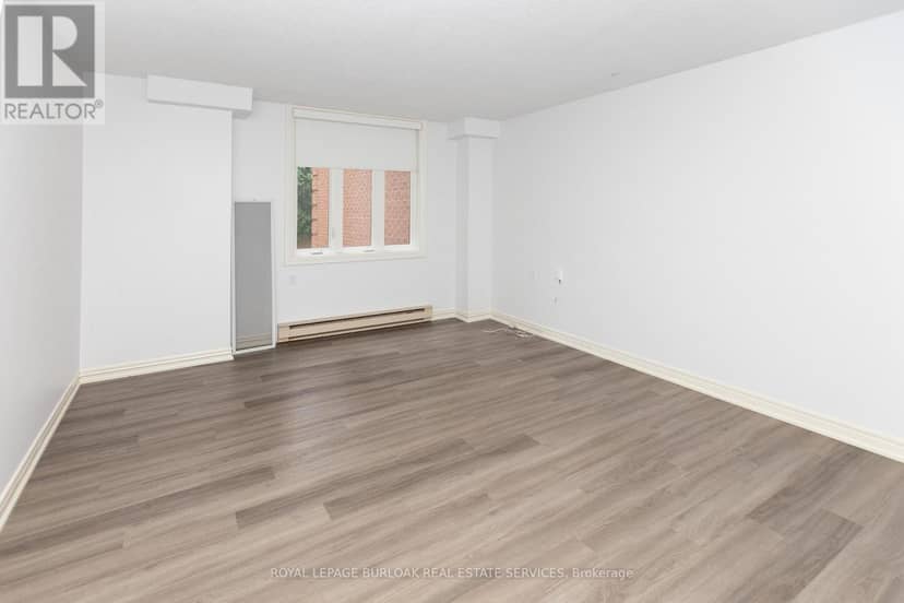 116 - 150 Wilson Street W — photo 34 of 40