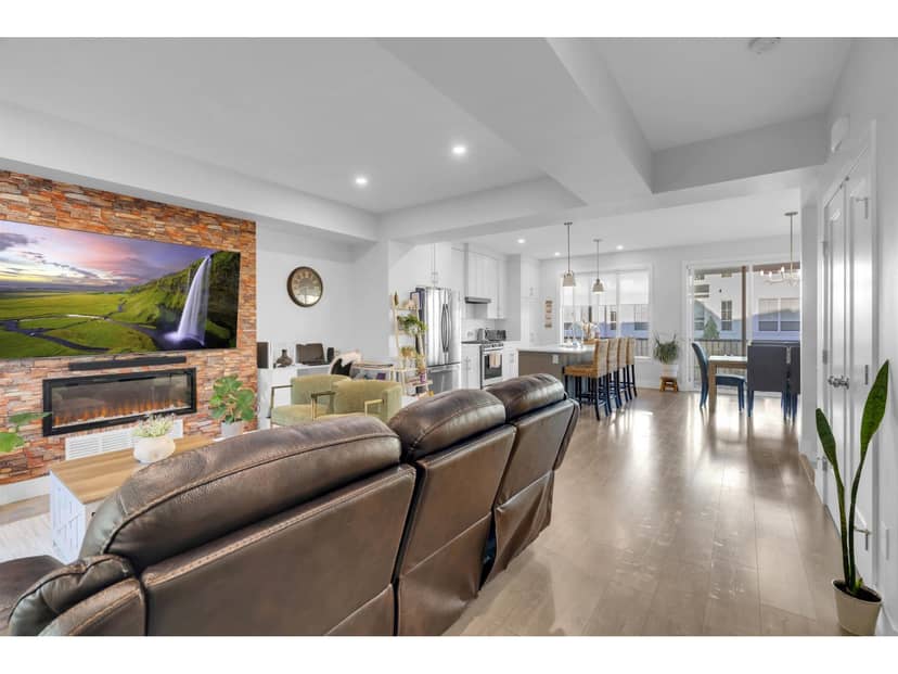 8137 FOXFERN ROAD, Lower Landing, Chilliwack, photo 4