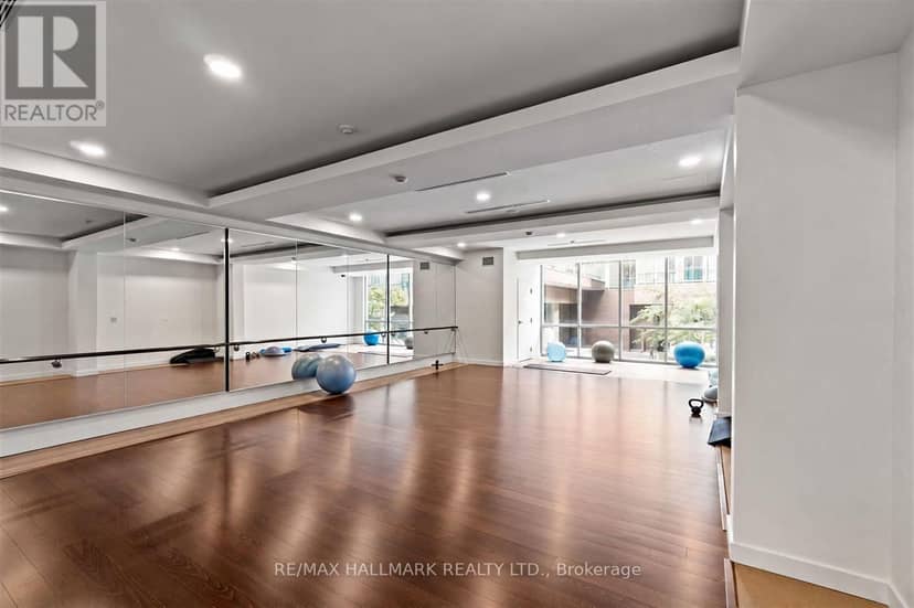 1202 - 116 George Street — photo 17 of 21