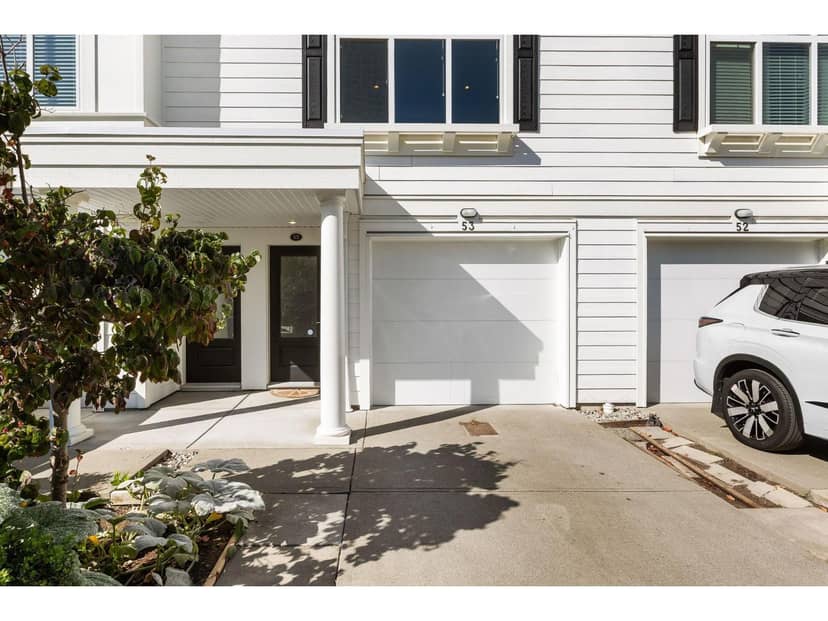 53 27735 ROUNDHOUSE DRIVE, Abbotsford, photo 2