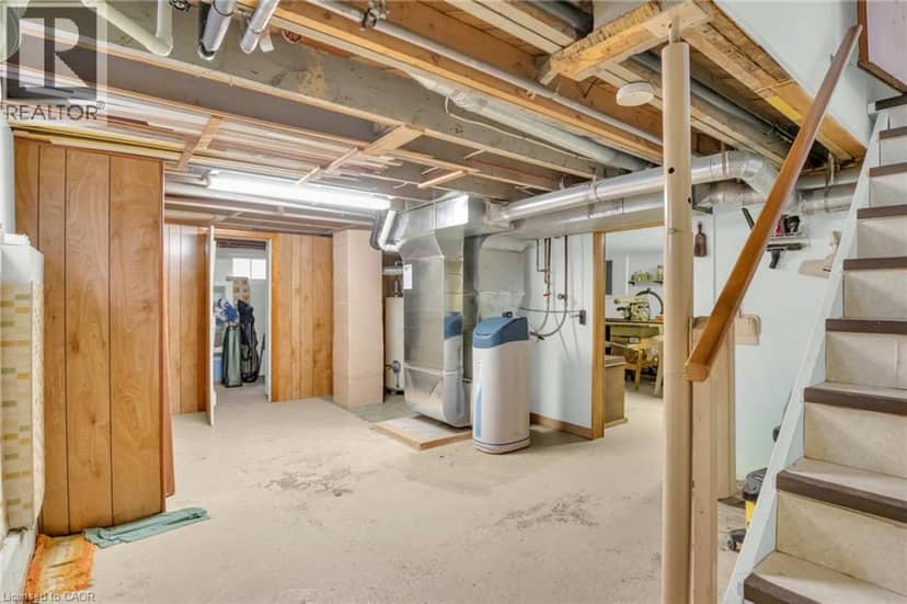 104 KING Street — photo 26 of 39