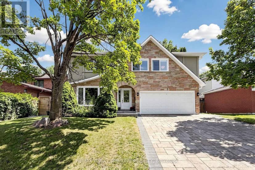 3 Cobblestone Drive, Toronto, photo 2