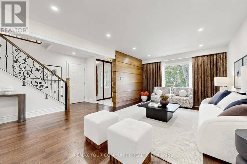 3 Cobblestone Drive, Toronto, photo 7