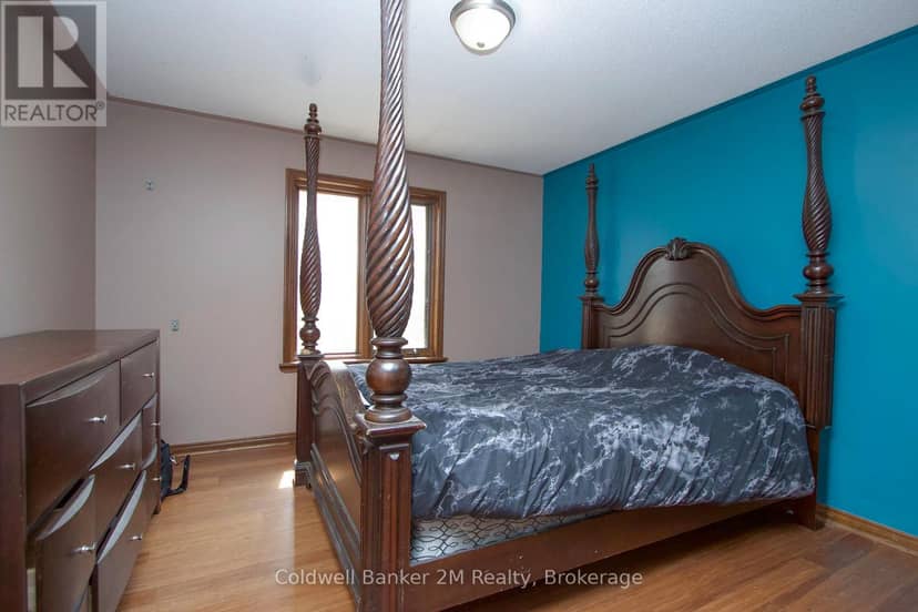 14900 Regional Rd 57 — photo 15 of 29