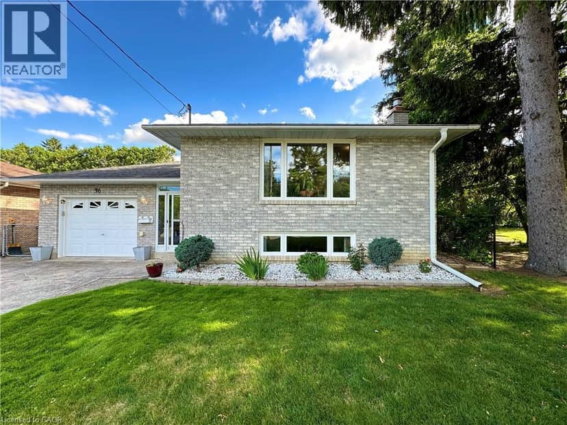 36 OAKHILL Drive, Brantford, photo 2