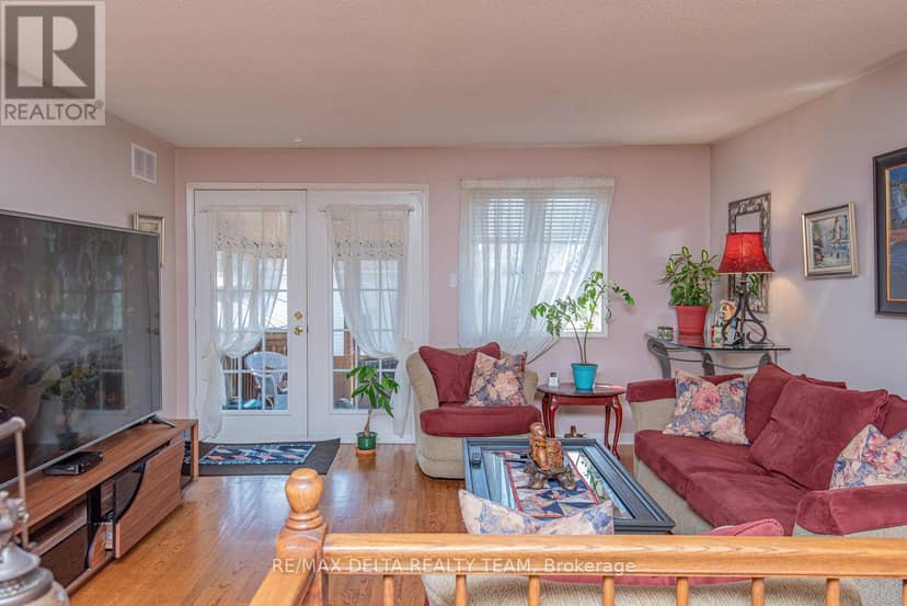892 Scott Dupuis Way — photo 6 of 40