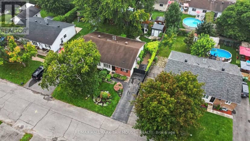 35 Ballantrae Way — photo 39 of 40