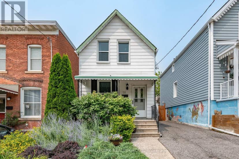 53 Louisa Street — photo 1 of 33