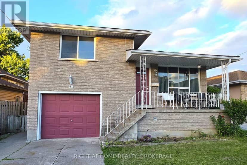 20 Augusta Avenue — photo 10 of 31