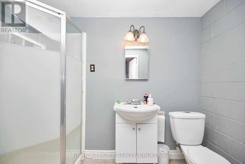 20 Augusta Avenue — photo 31 of 31