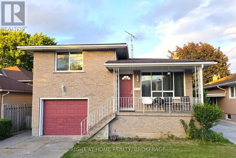 20 Augusta Avenue — photo 9 of 31