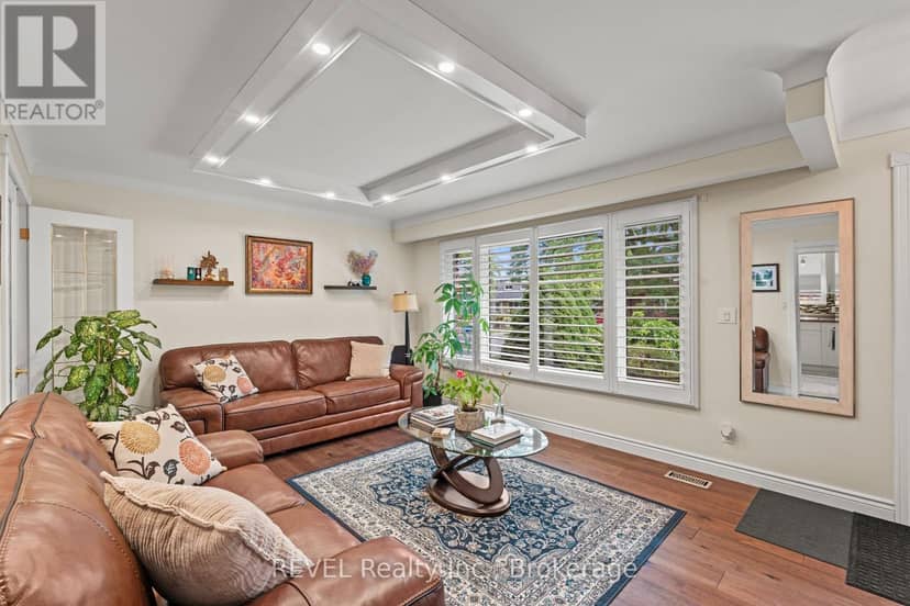 28 Black Knight Road, St. Catharines, photo 2