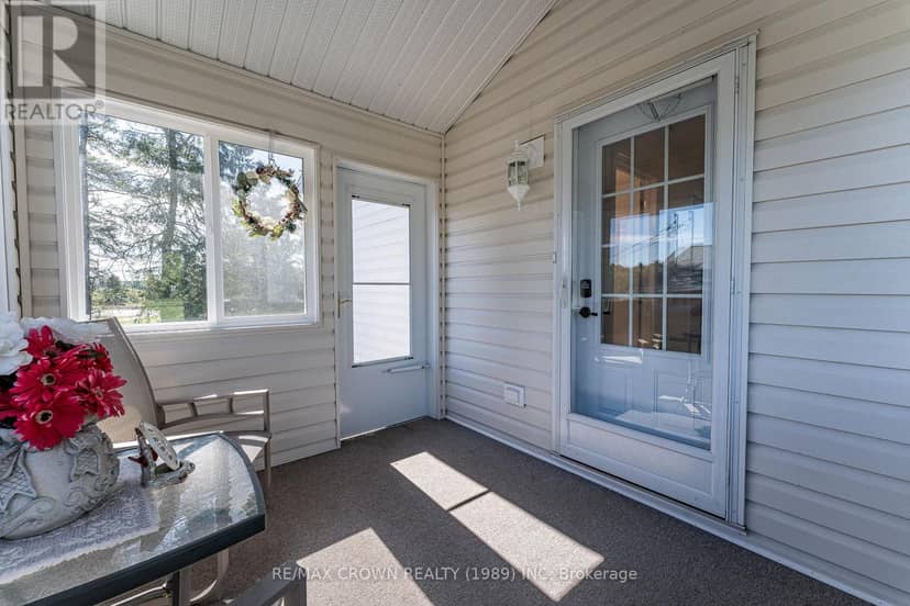 870 Highway 17 E — photo 4 of 40